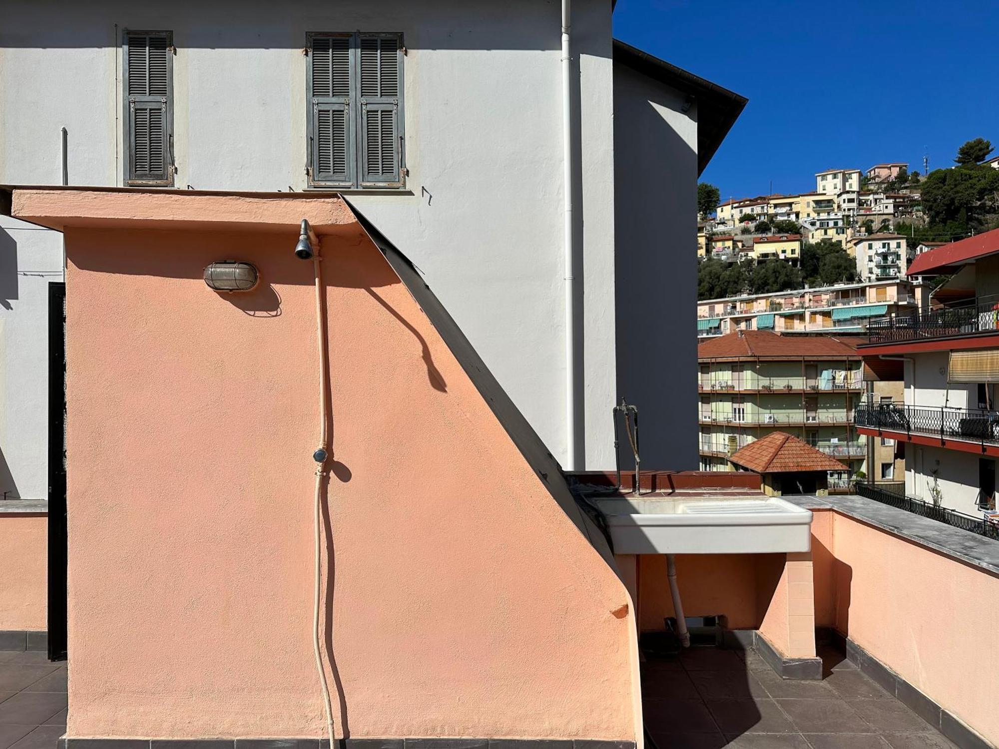 Casa Di Luca - Le Sorelle - A 1 Minuto Dal Centro Villa Sanremo Esterno foto